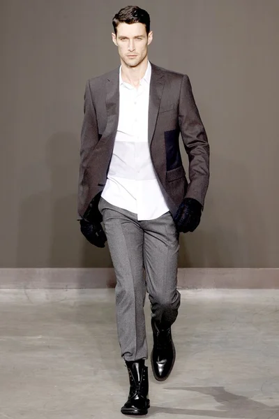 Look 39